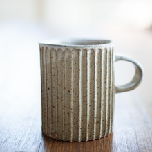   Load image into Gallery viewer, Column Mug Lavendar