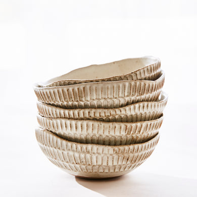 Carved Eggshell Morning Bowl - Speckled White