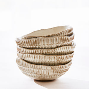 Carved Eggshell Morning Bowl - Speckled White