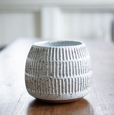 Small Planter - spotty gloss white